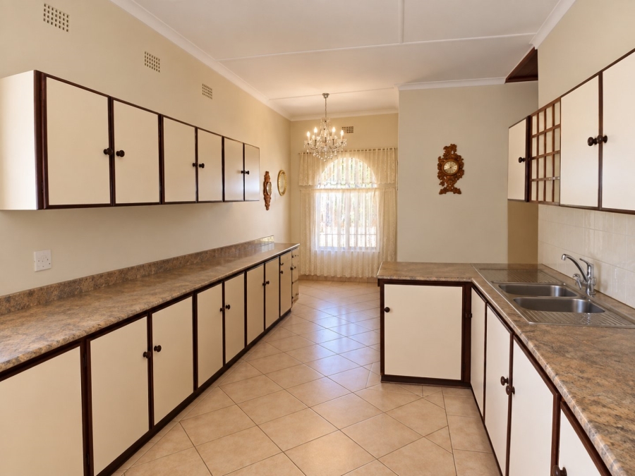 4 Bedroom Property for Sale in Kuruman Northern Cape